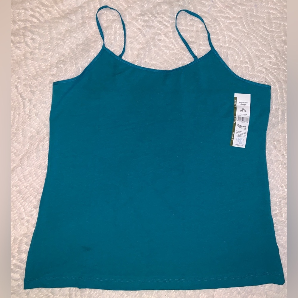 TIME AND TRU TANK TOPS - Picture 3 of 5